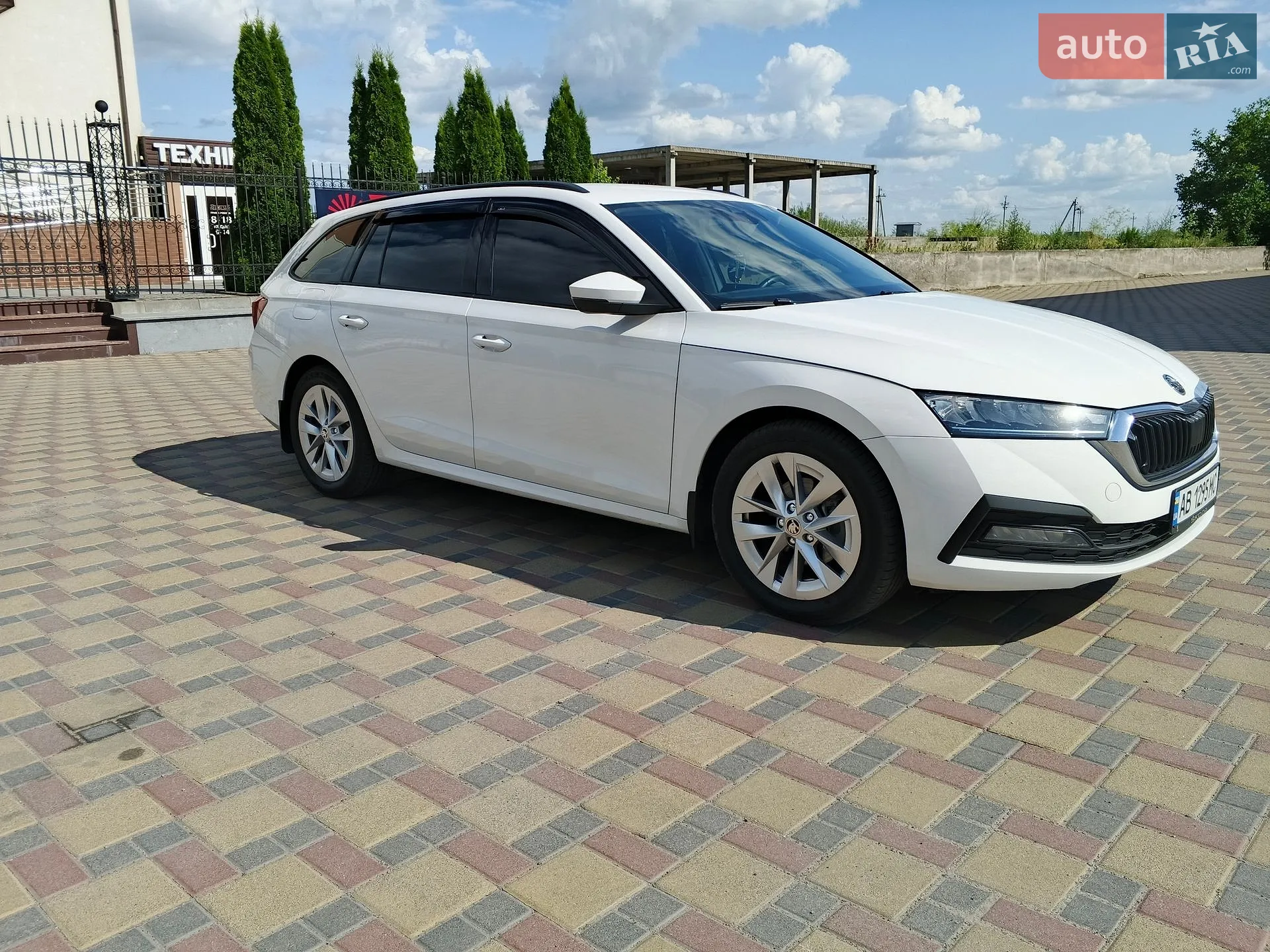 2020 Skoda Octavia - мініатюра 2