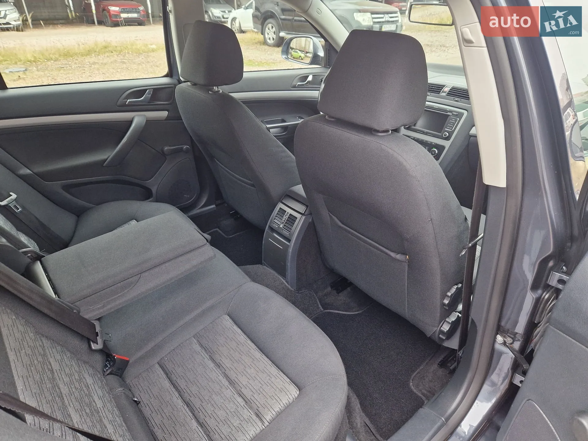 2012 Skoda Octavia - мініатюра 30