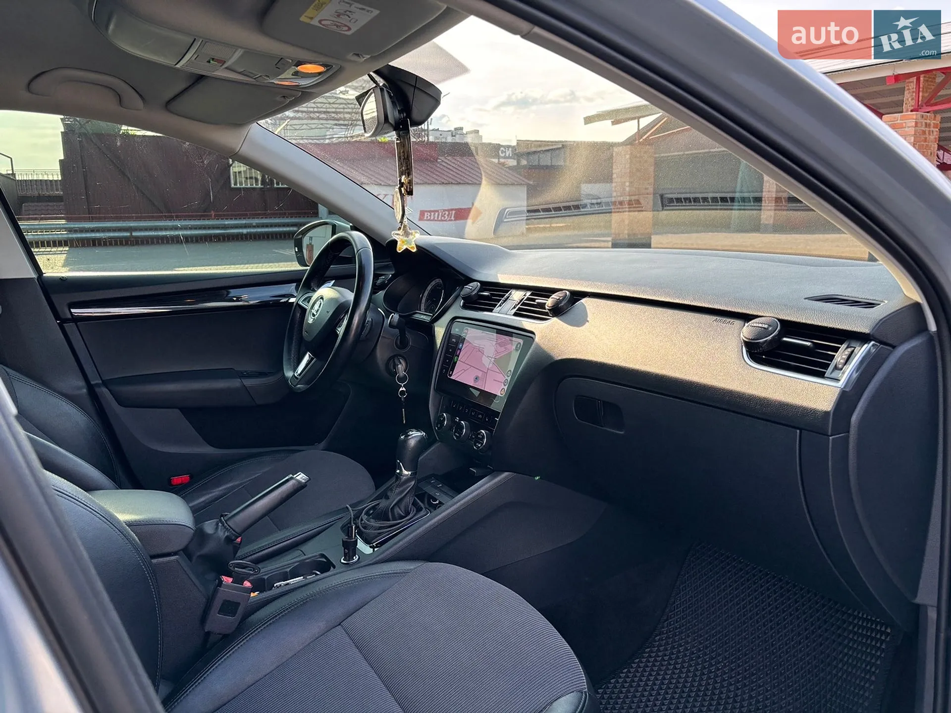 2018 Skoda Octavia - мініатюра 12