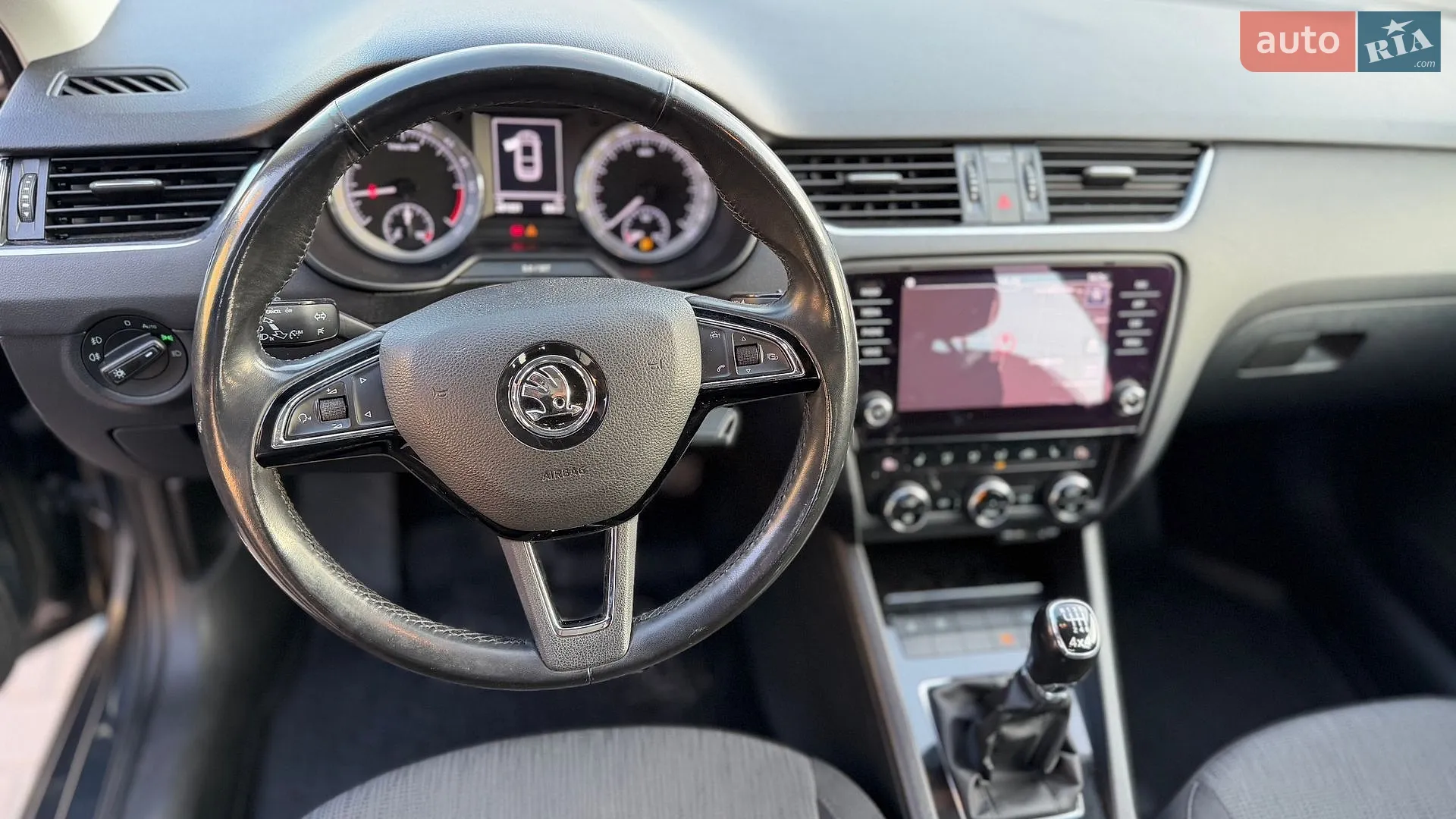 2017 Skoda Octavia - мініатюра 18