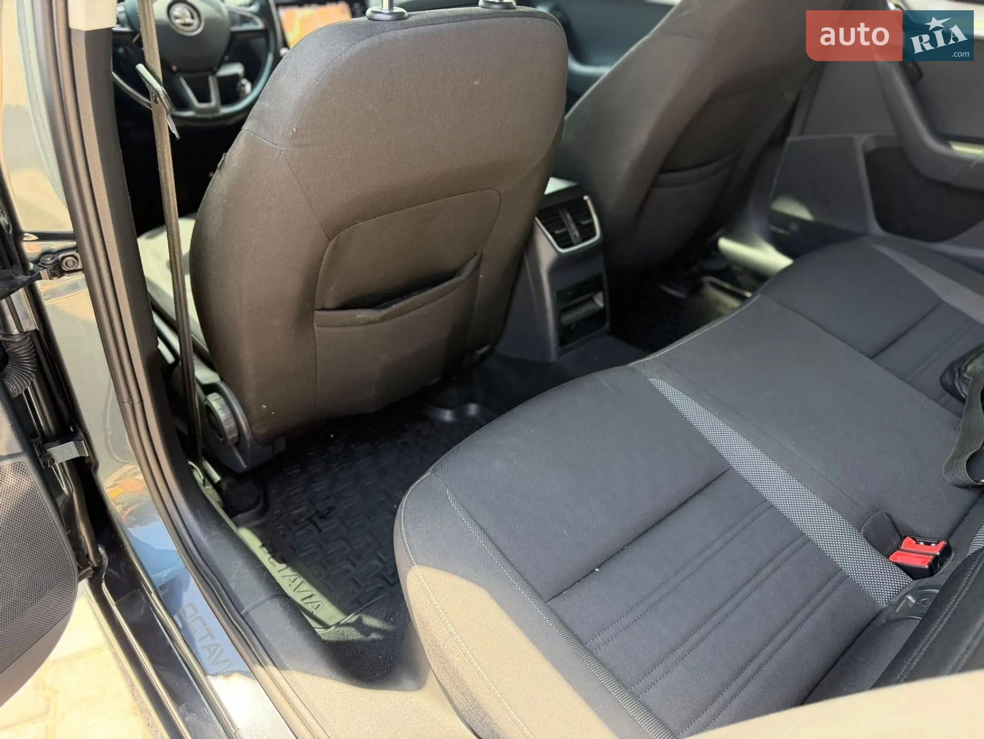 2017 Skoda Octavia - мініатюра 16