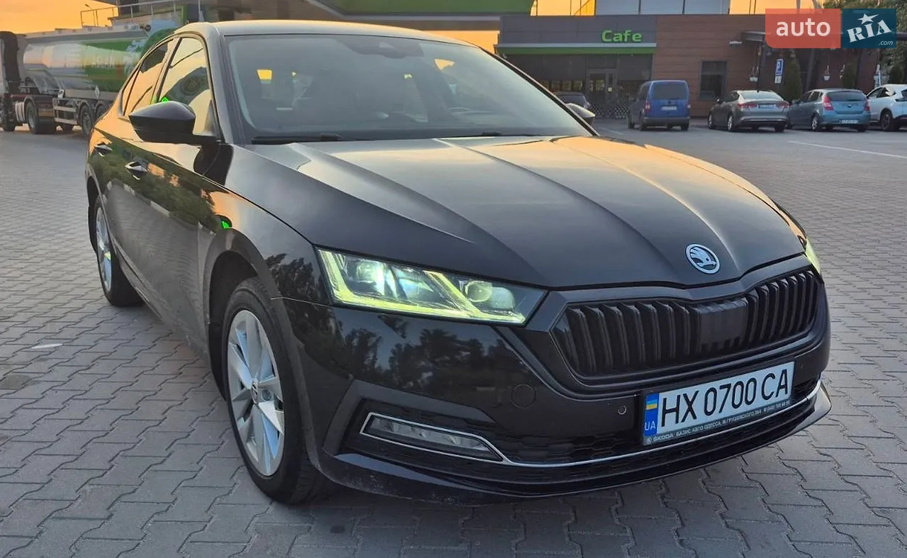 2019 Skoda Octavia - мініатюра 23