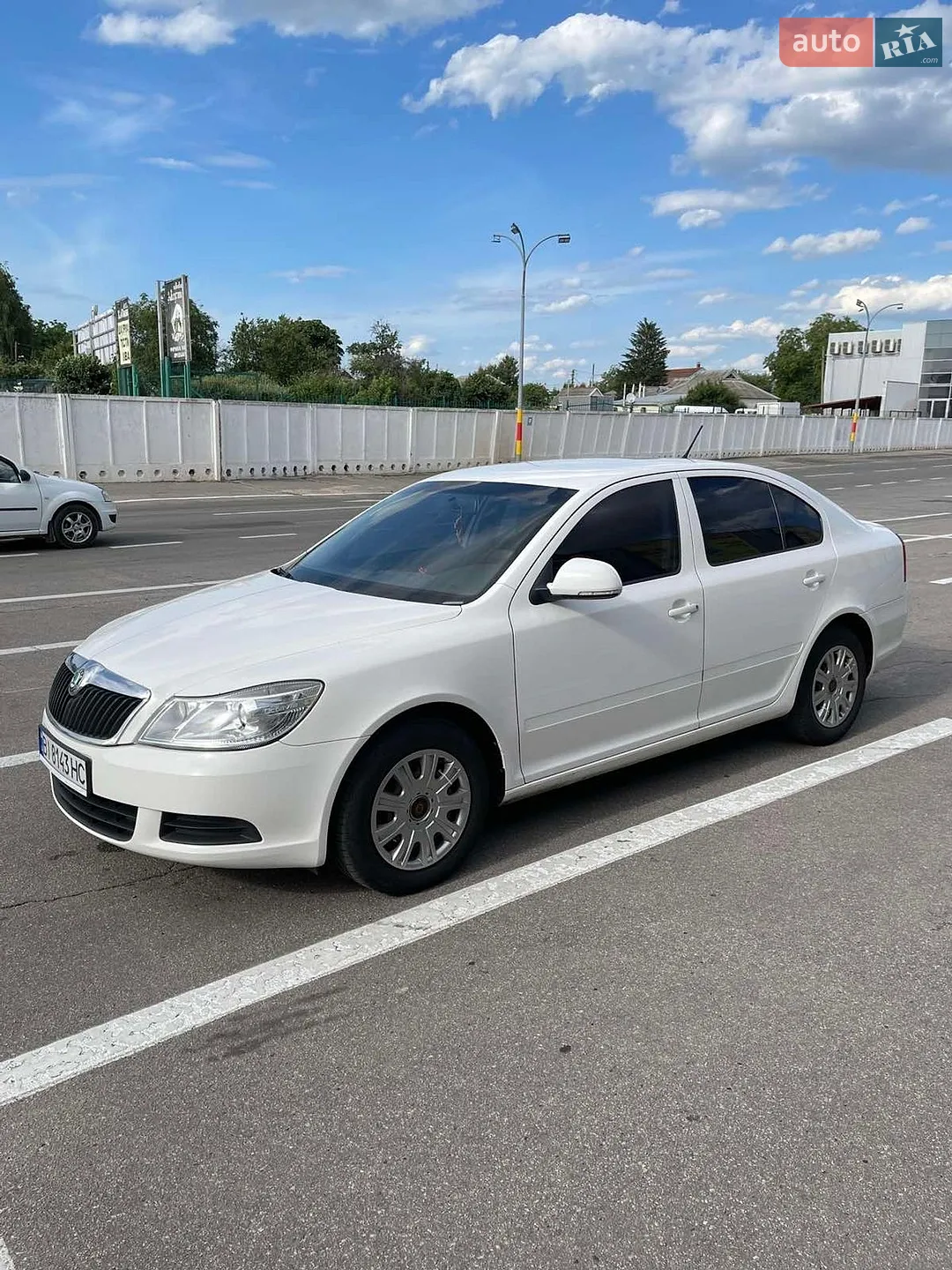 2011 Skoda Octavia - мініатюра 13
