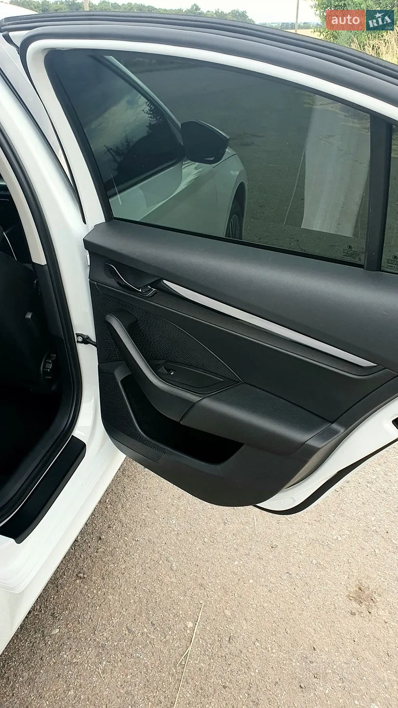 2020 Skoda Octavia - мініатюра 15
