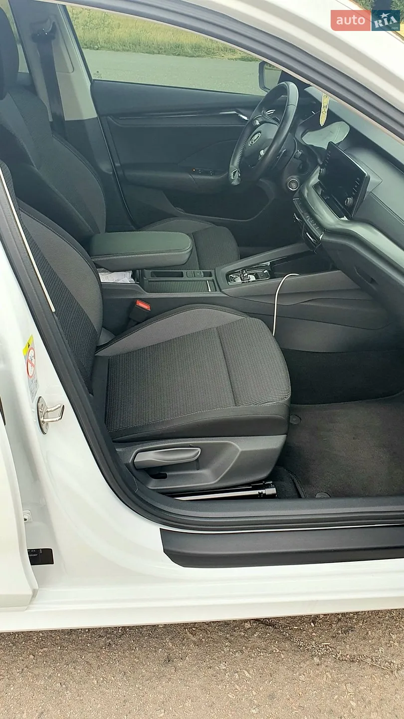 2020 Skoda Octavia - мініатюра 18
