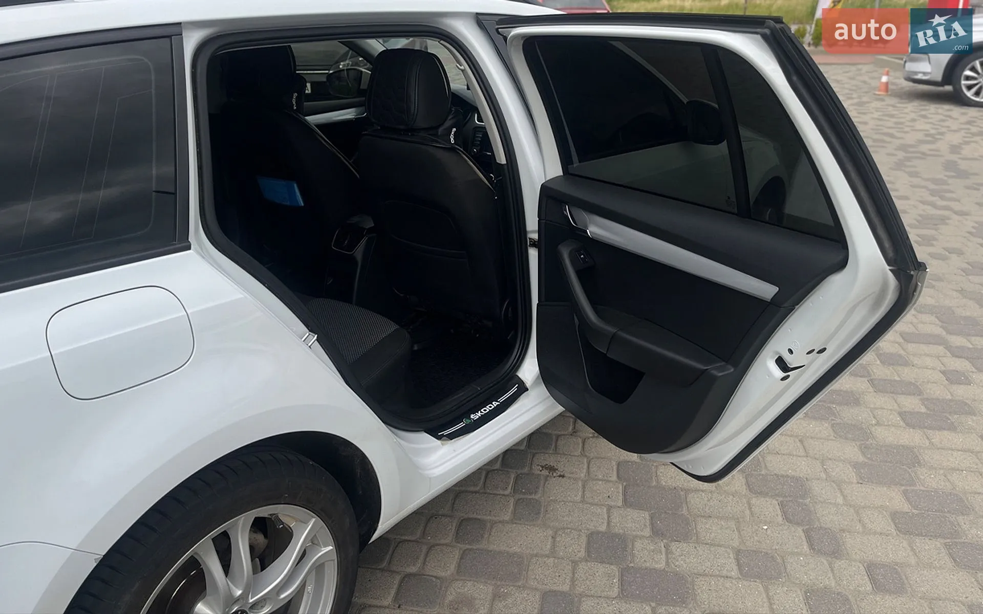 2015 Skoda Octavia - мініатюра 25
