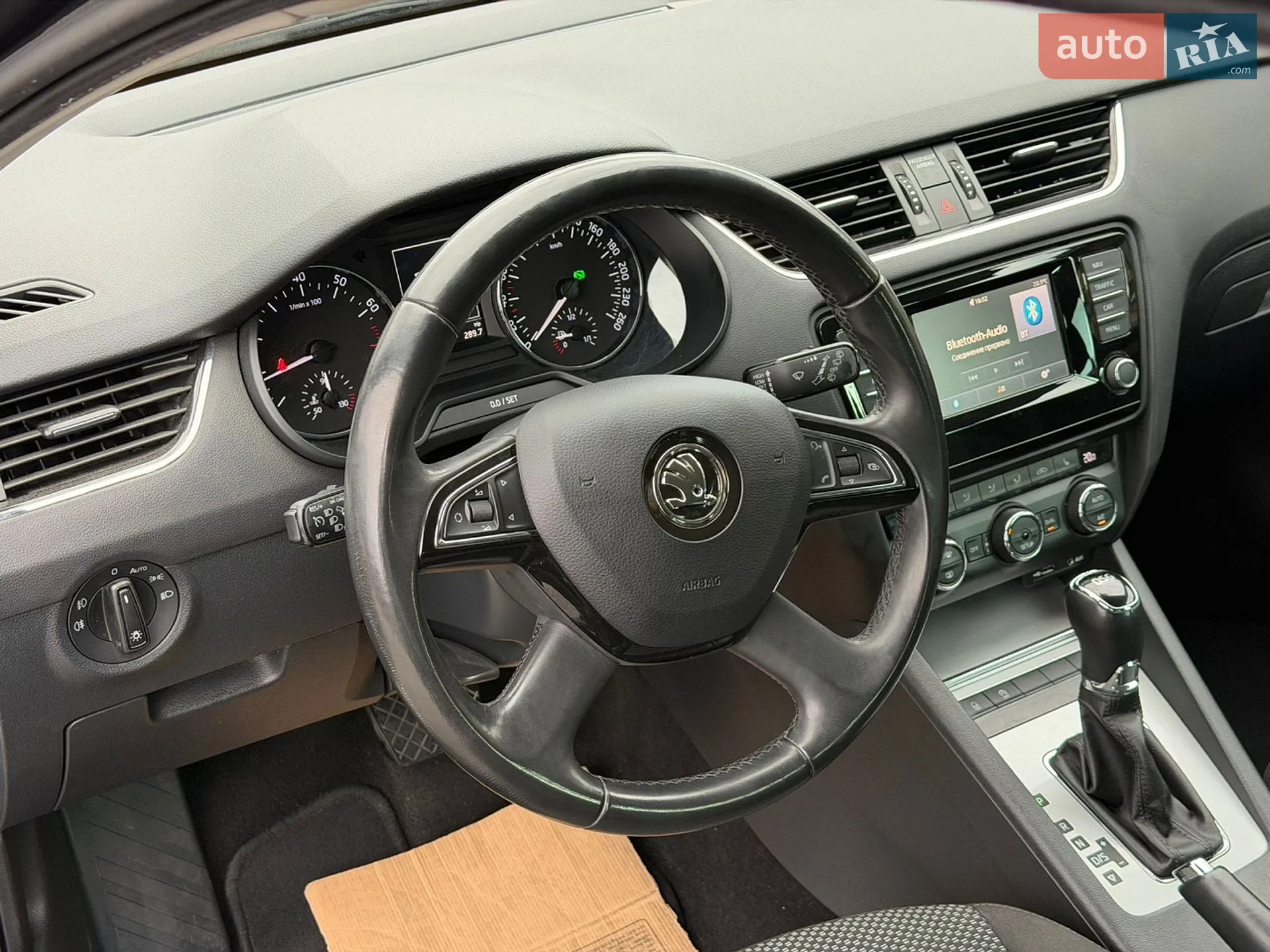 2013 Skoda Octavia - мініатюра 22