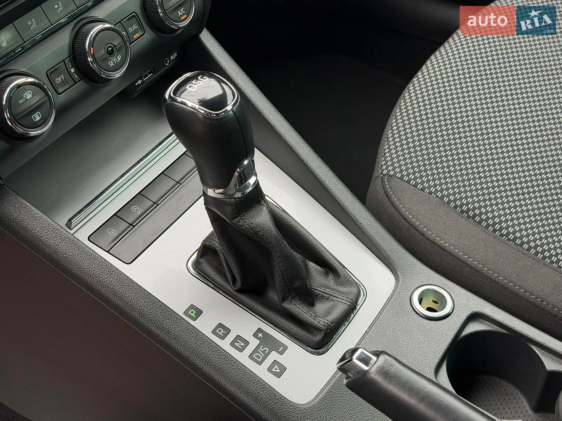 2013 Skoda Octavia - мініатюра 23