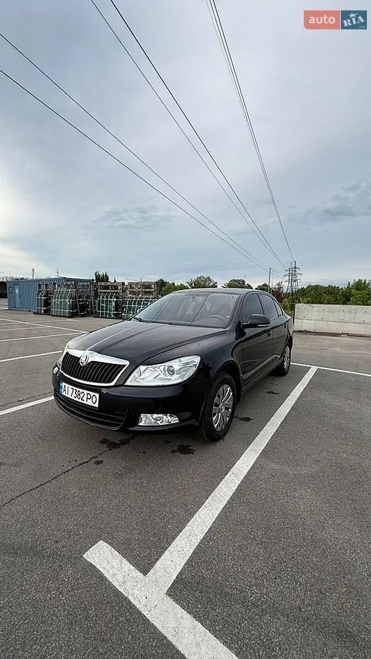2010 Skoda Octavia - мініатюра 14