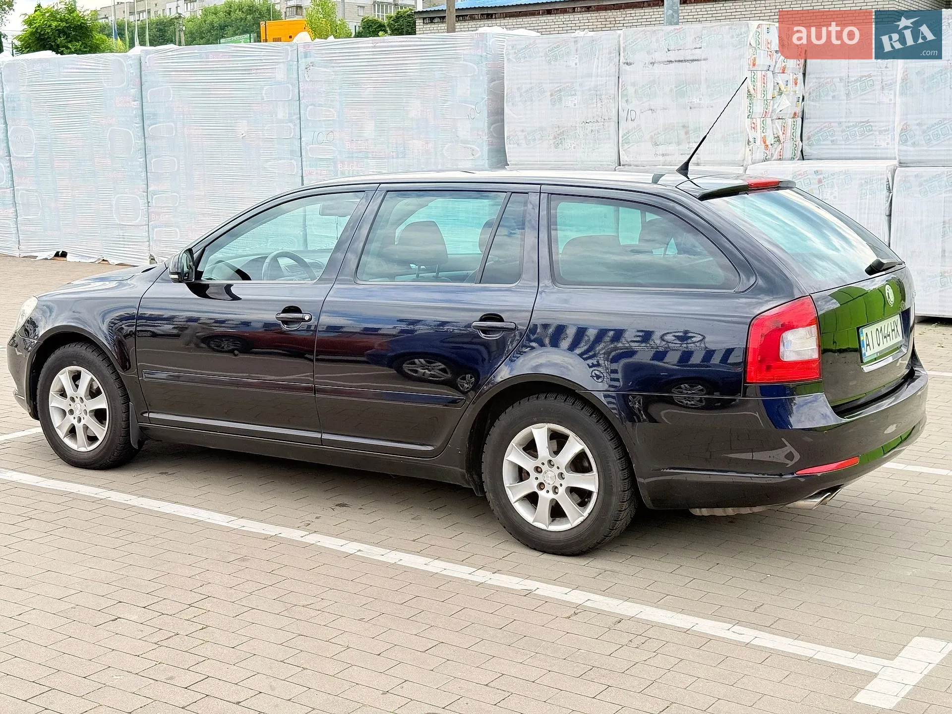 2010 Skoda Octavia - мініатюра 15