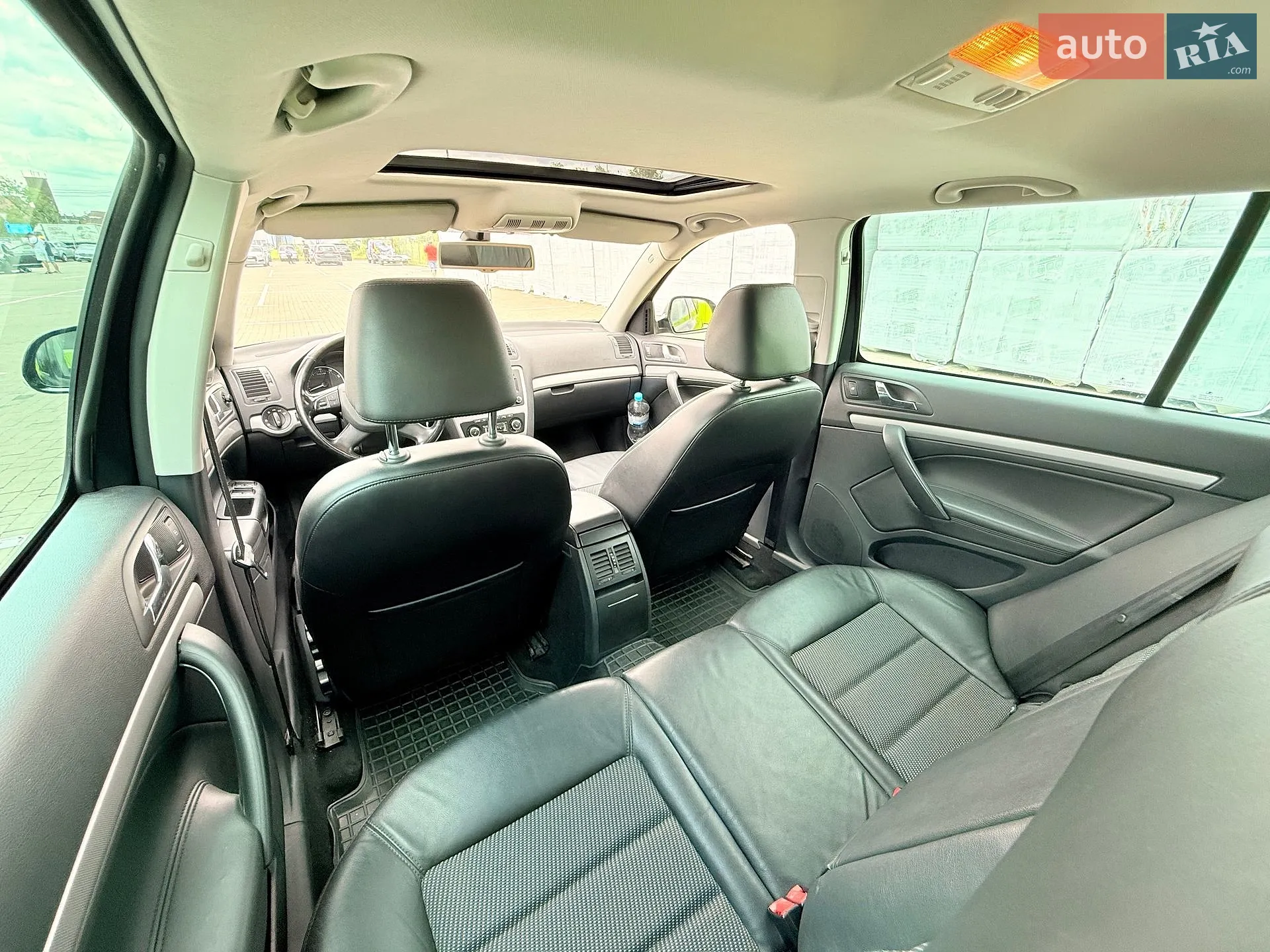 2010 Skoda Octavia - мініатюра 63