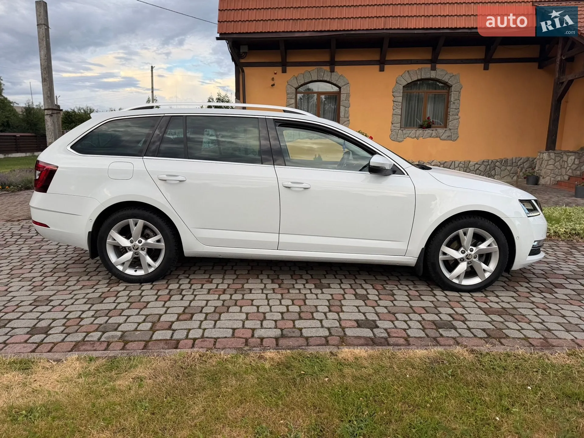 2019 Skoda Octavia - мініатюра 7