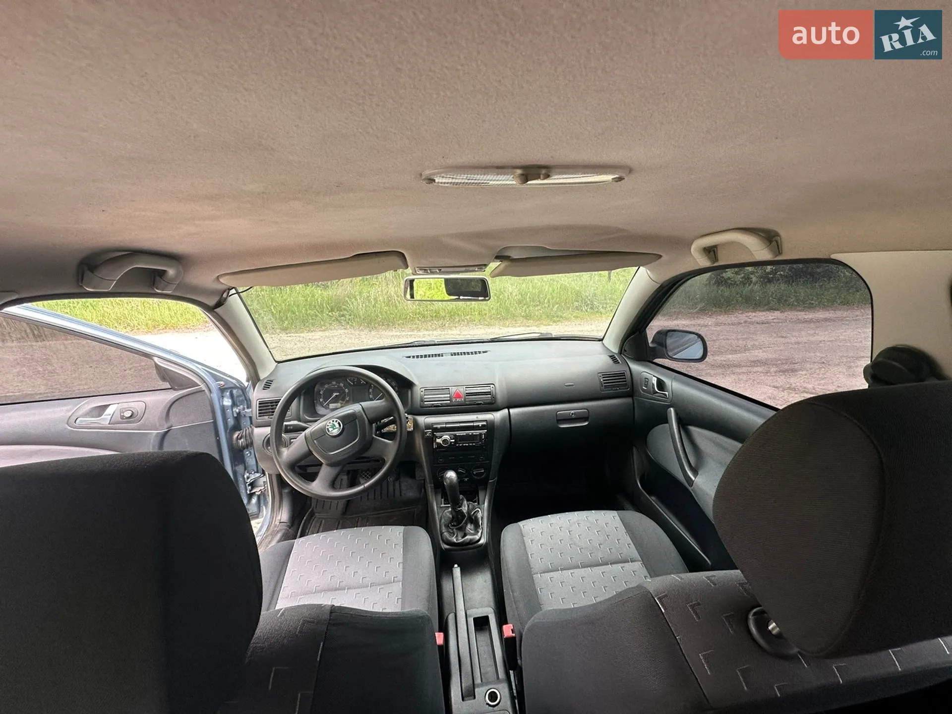 2010 Skoda Octavia - мініатюра 6