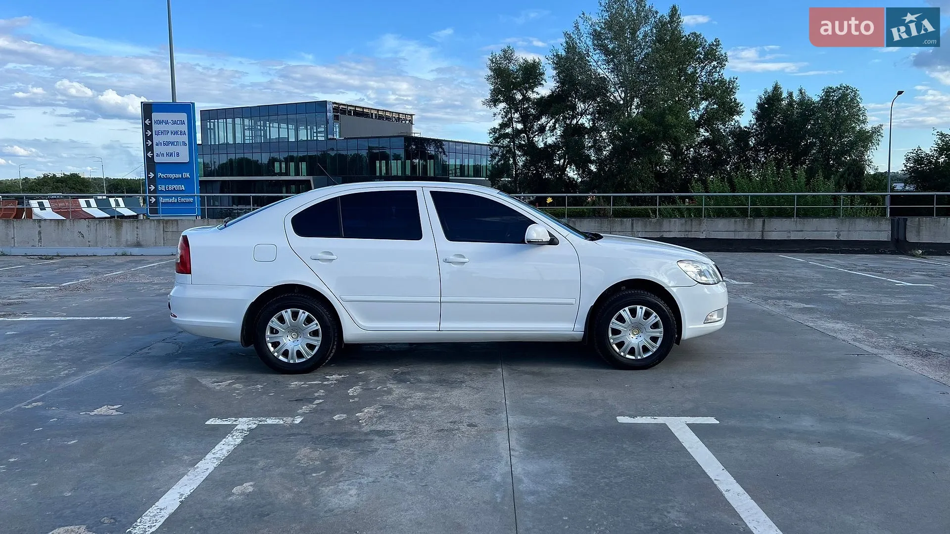 2011 Skoda Octavia - мініатюра 4