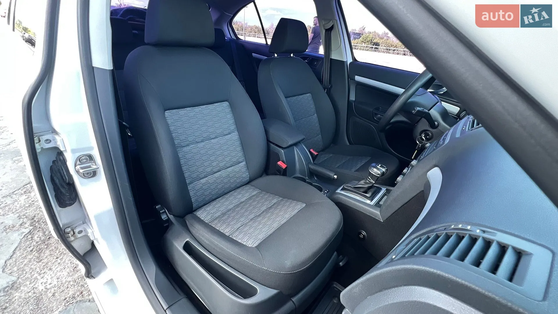 2011 Skoda Octavia - мініатюра 46