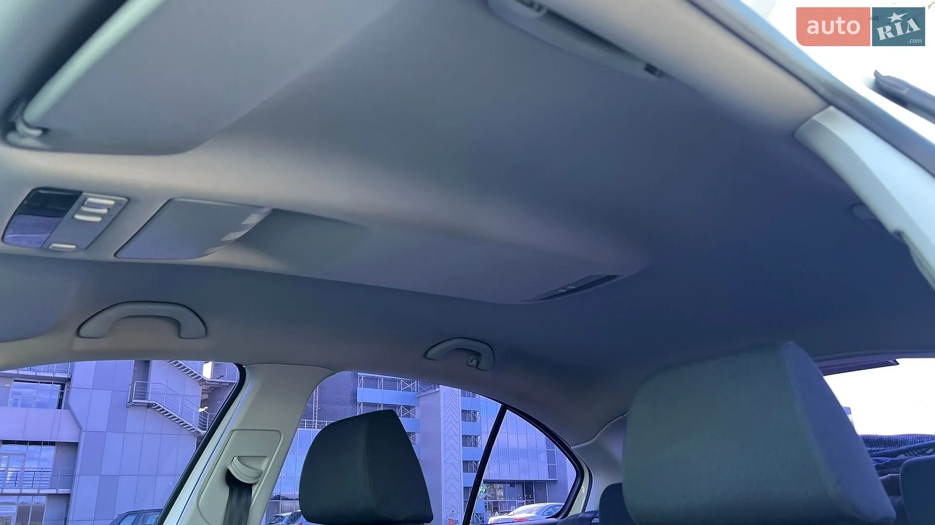 2011 Skoda Octavia - мініатюра 31