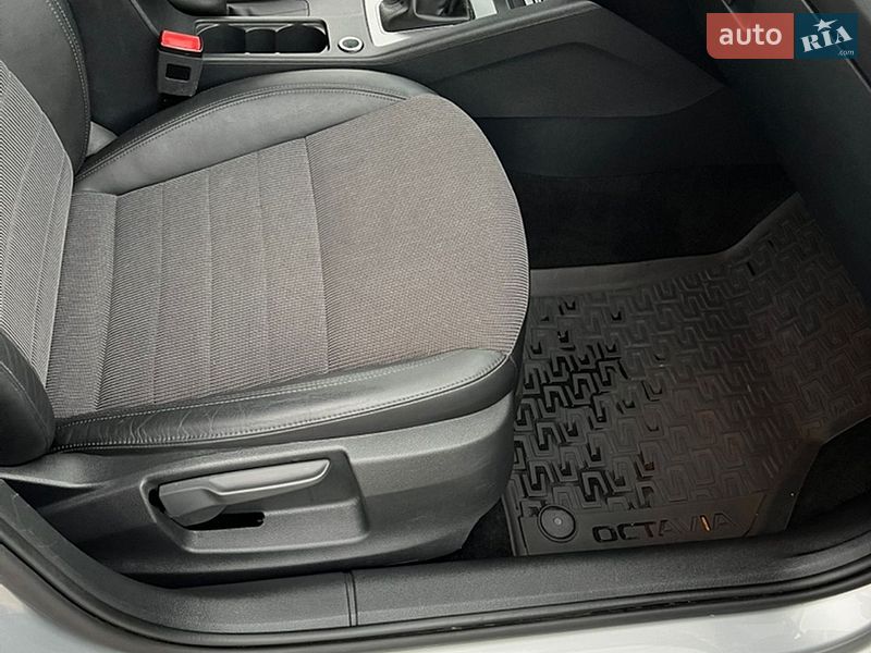 Универсал Skoda Octavia 2014 в Калуше