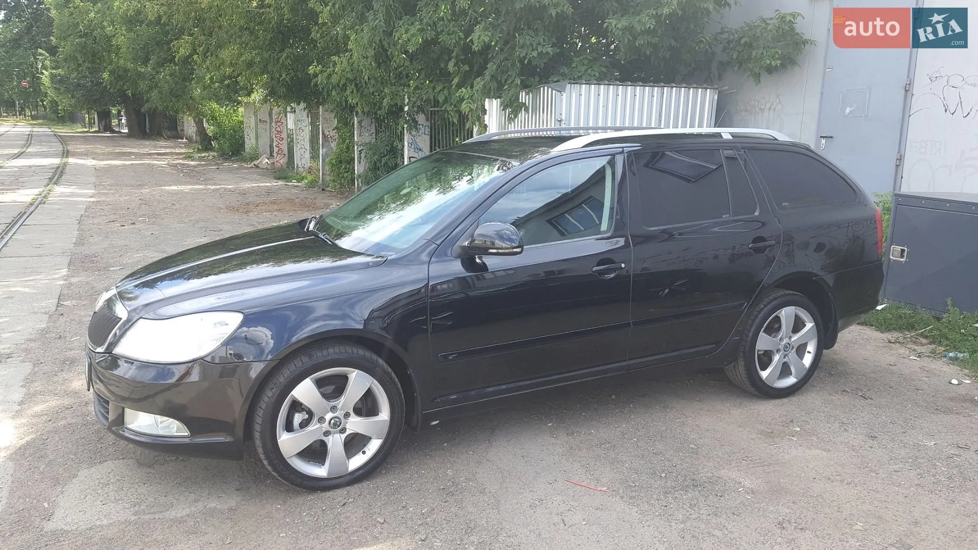 2010 Skoda Octavia - мініатюра 4