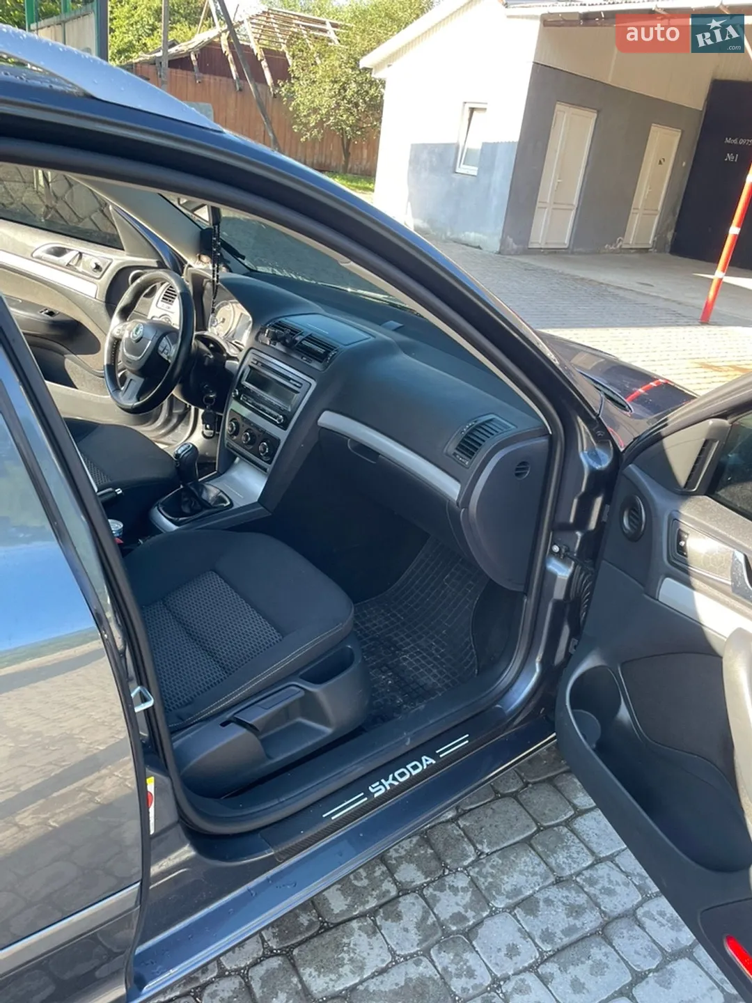 2012 Skoda Octavia - мініатюра 12