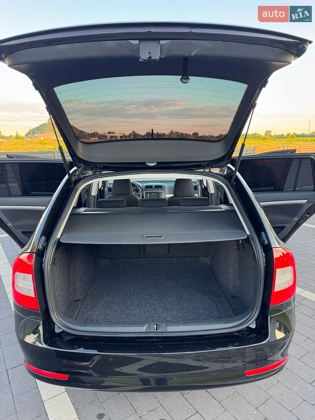 2011 Skoda Octavia - мініатюра 26