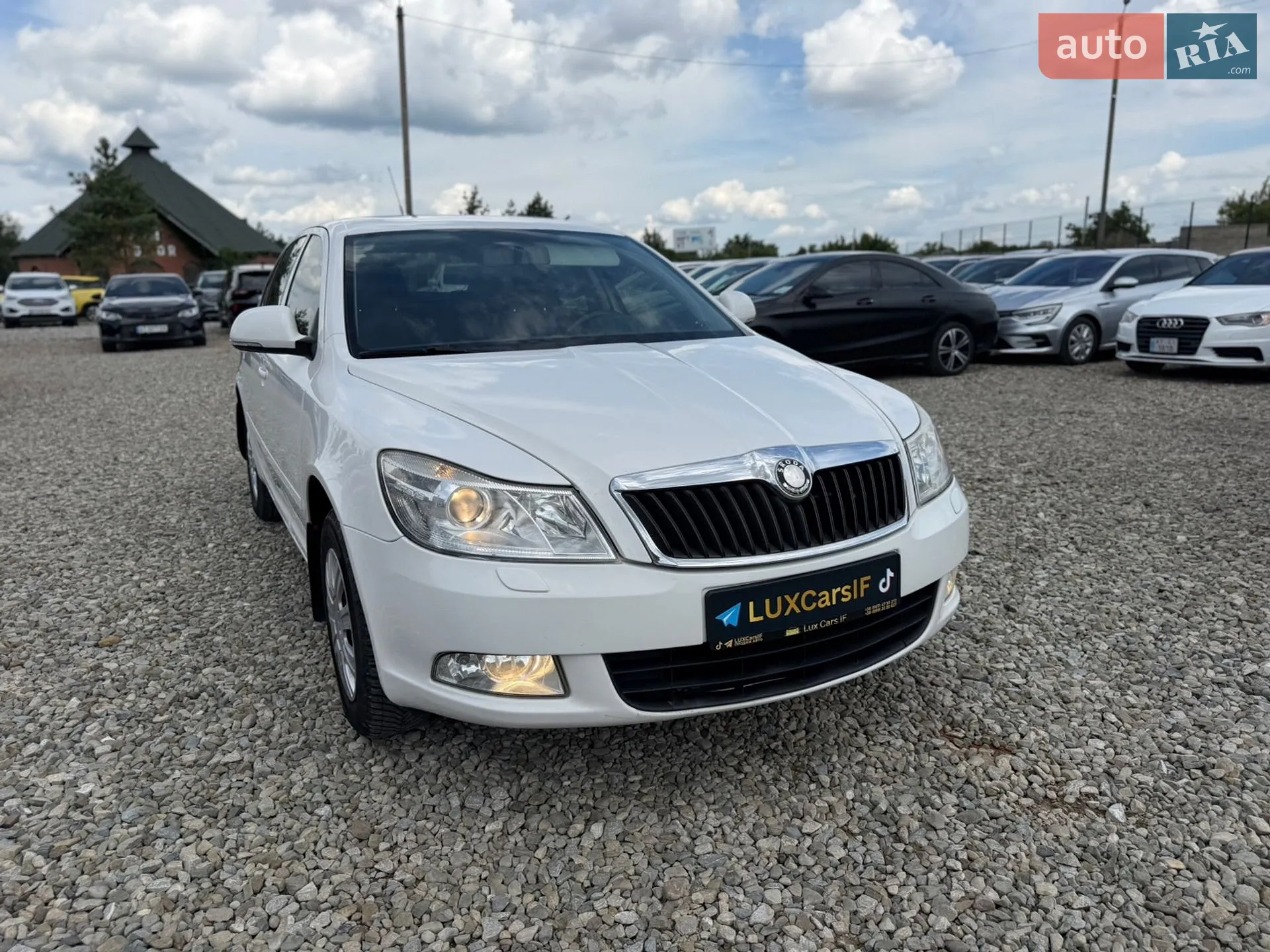 2010 Skoda Octavia - мініатюра 4