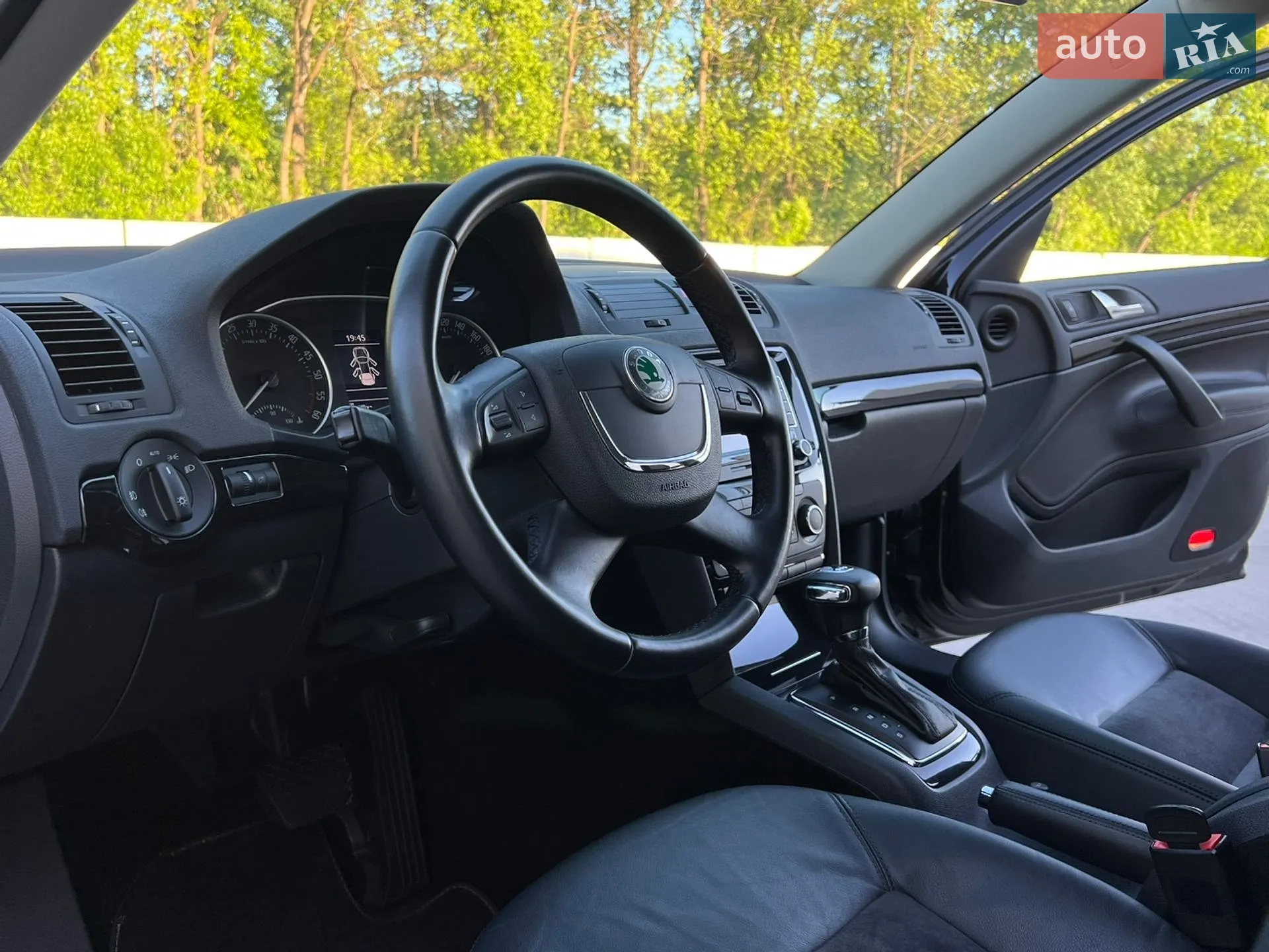 2013 Skoda Octavia - мініатюра 76