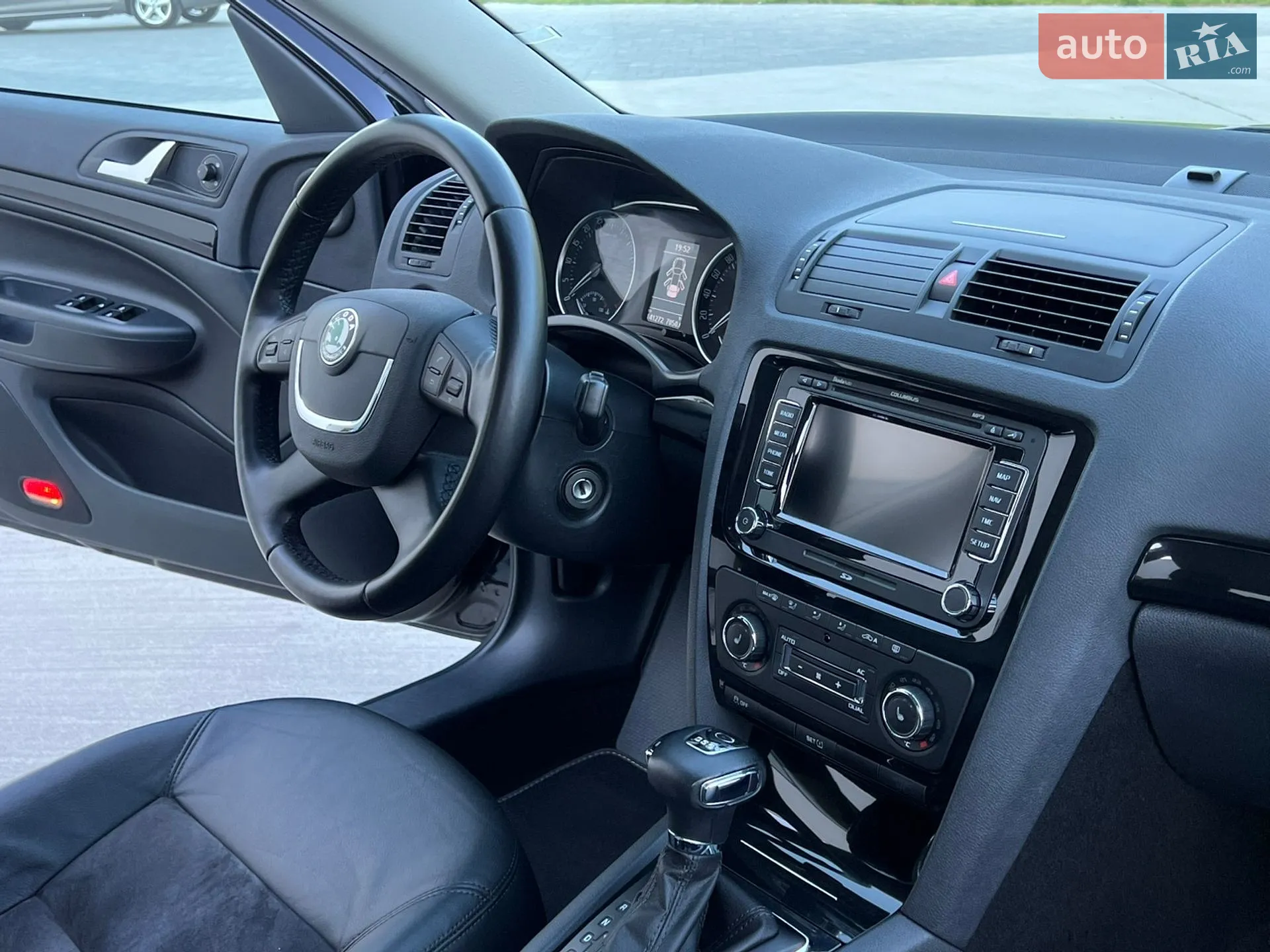 2013 Skoda Octavia - мініатюра 123