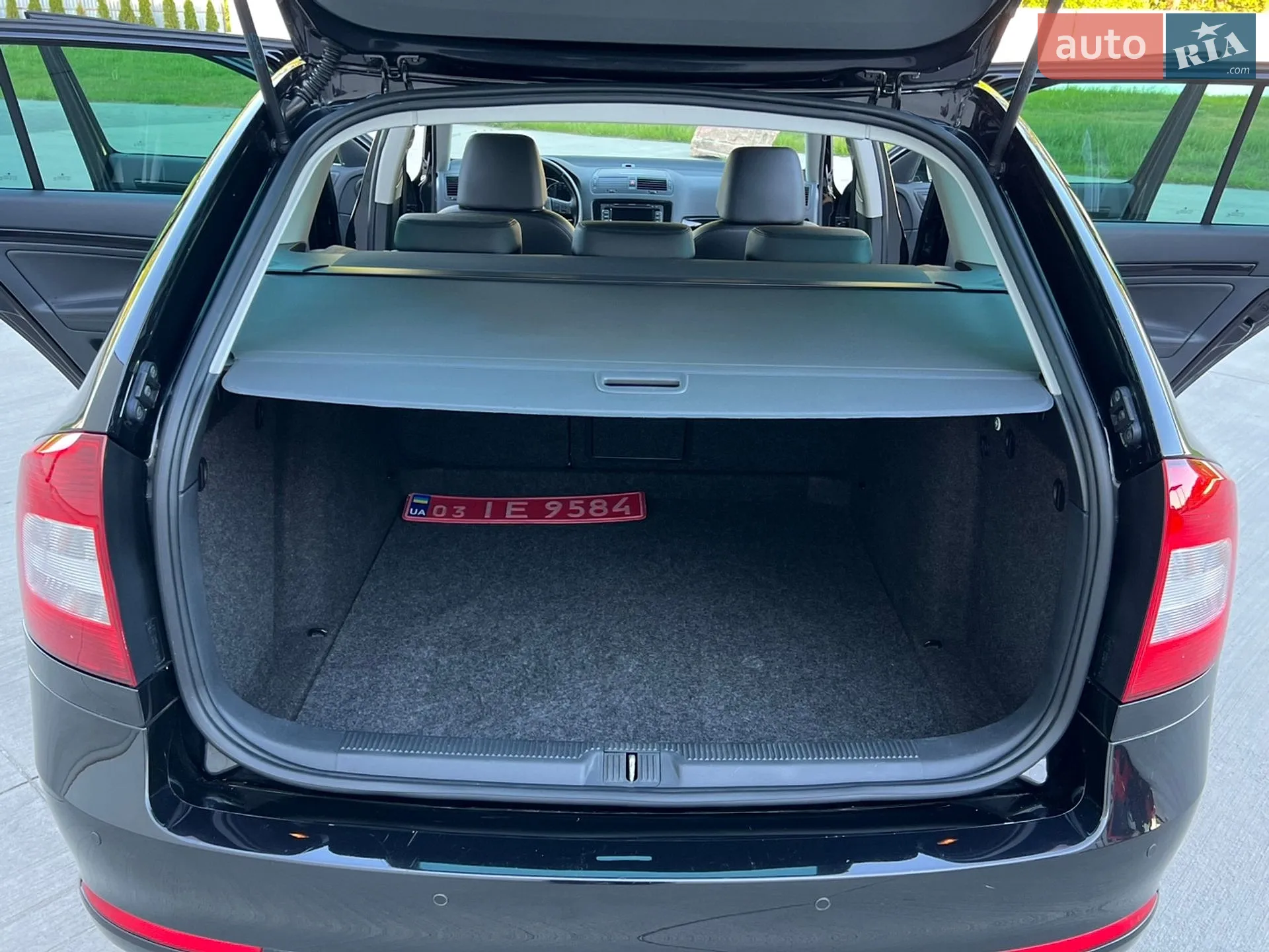 2013 Skoda Octavia - мініатюра 145