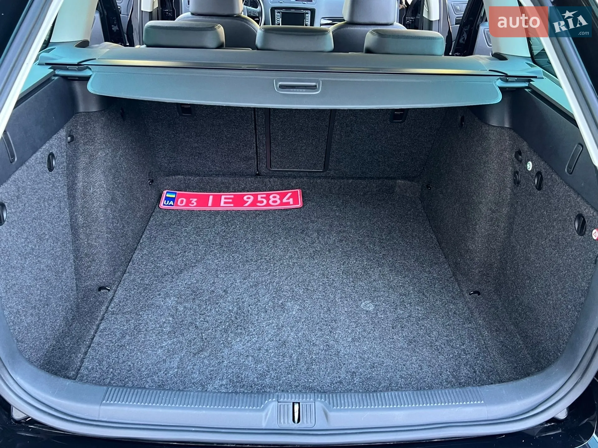 2013 Skoda Octavia - мініатюра 146