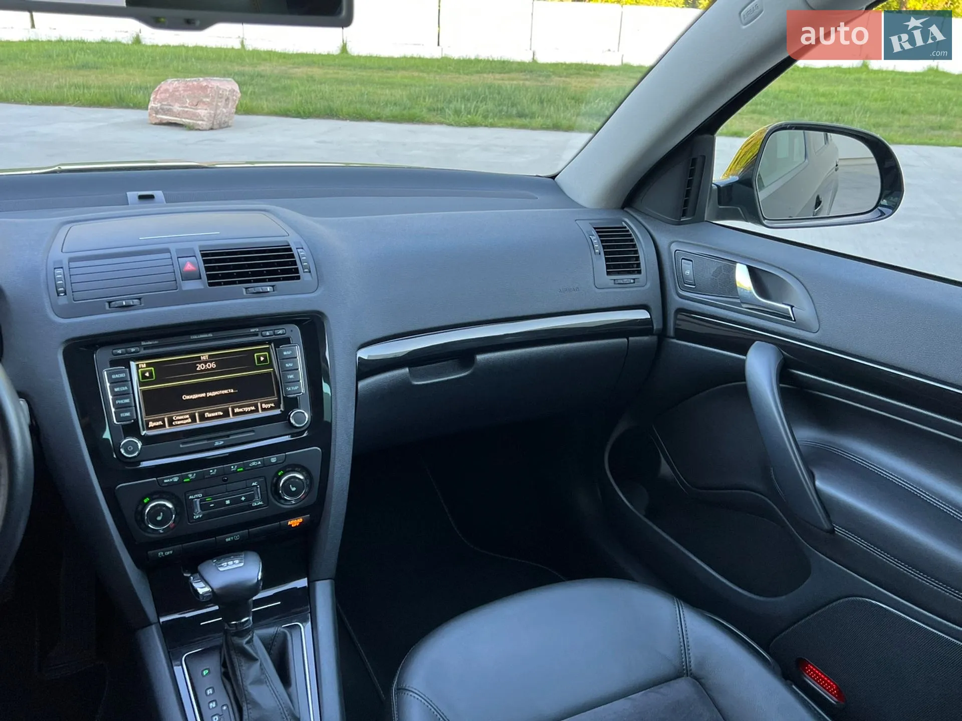 2013 Skoda Octavia - мініатюра 201
