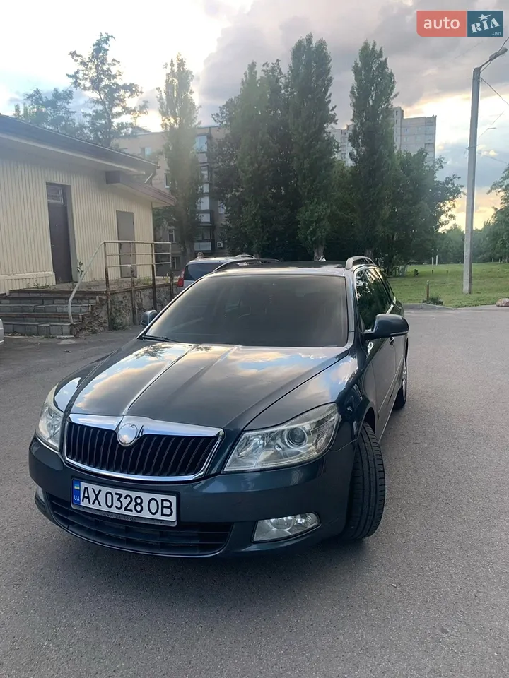 2010 Skoda Octavia - мініатюра 15