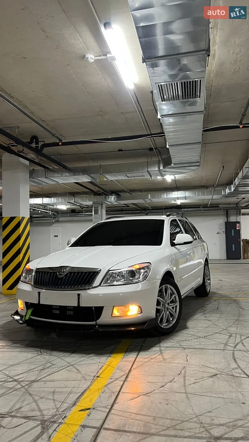 2010 Skoda Octavia - мініатюра 26
