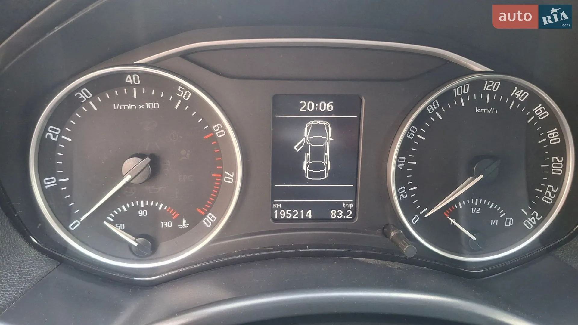 2010 Skoda Octavia - мініатюра 23