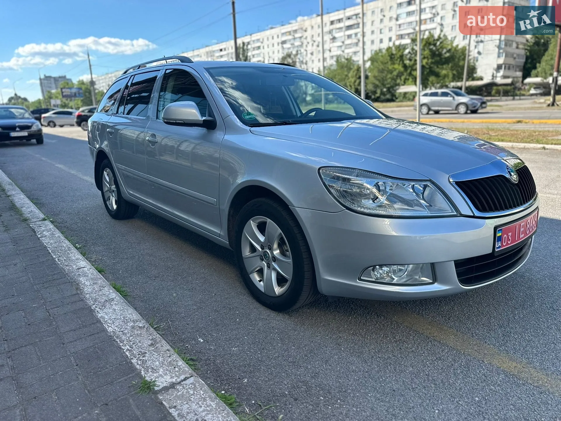 2011 Skoda Octavia - фото 1