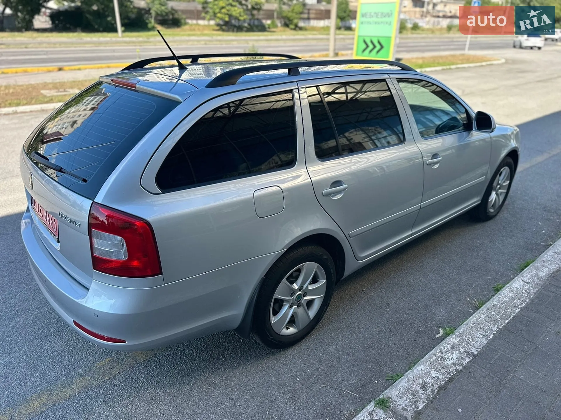 2011 Skoda Octavia - мініатюра 11