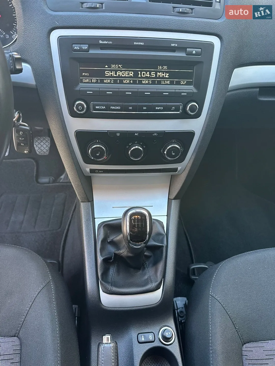2011 Skoda Octavia - мініатюра 26