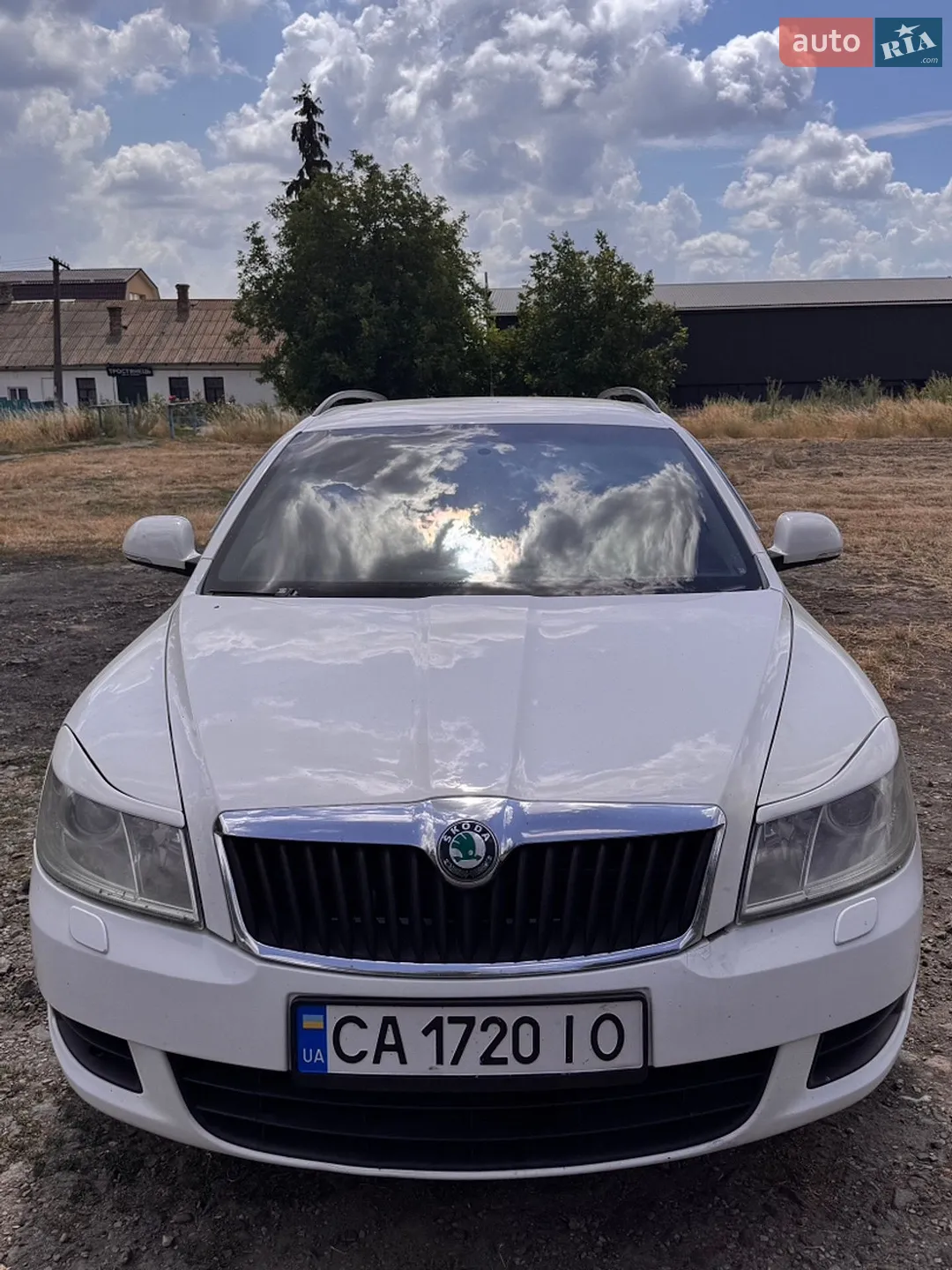 2011 Skoda Octavia - мініатюра 2