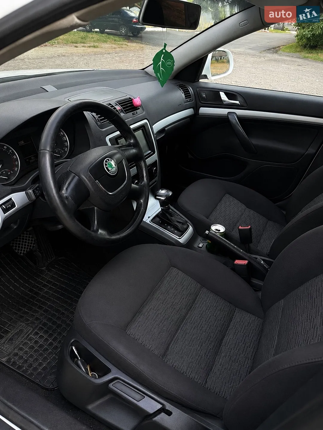 2011 Skoda Octavia - мініатюра 6