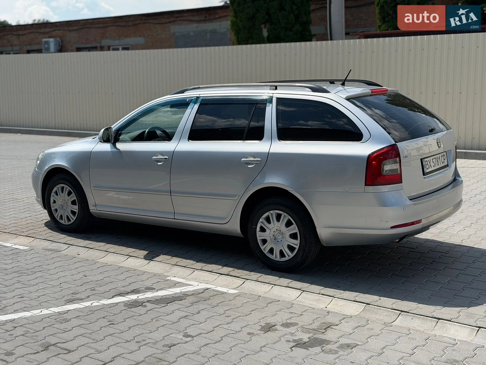 2011 Skoda Octavia - мініатюра 3