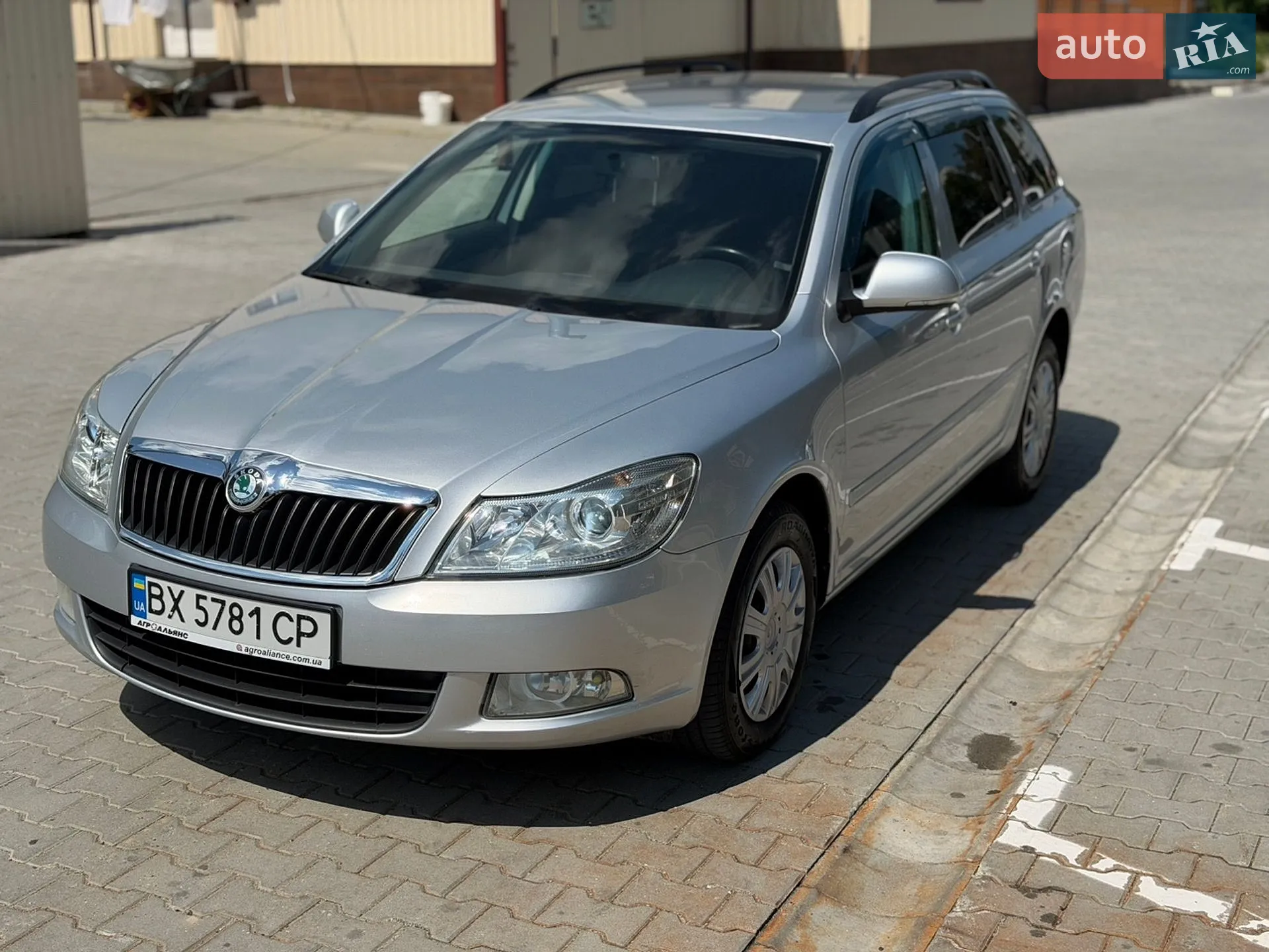 2011 Skoda Octavia - мініатюра 14