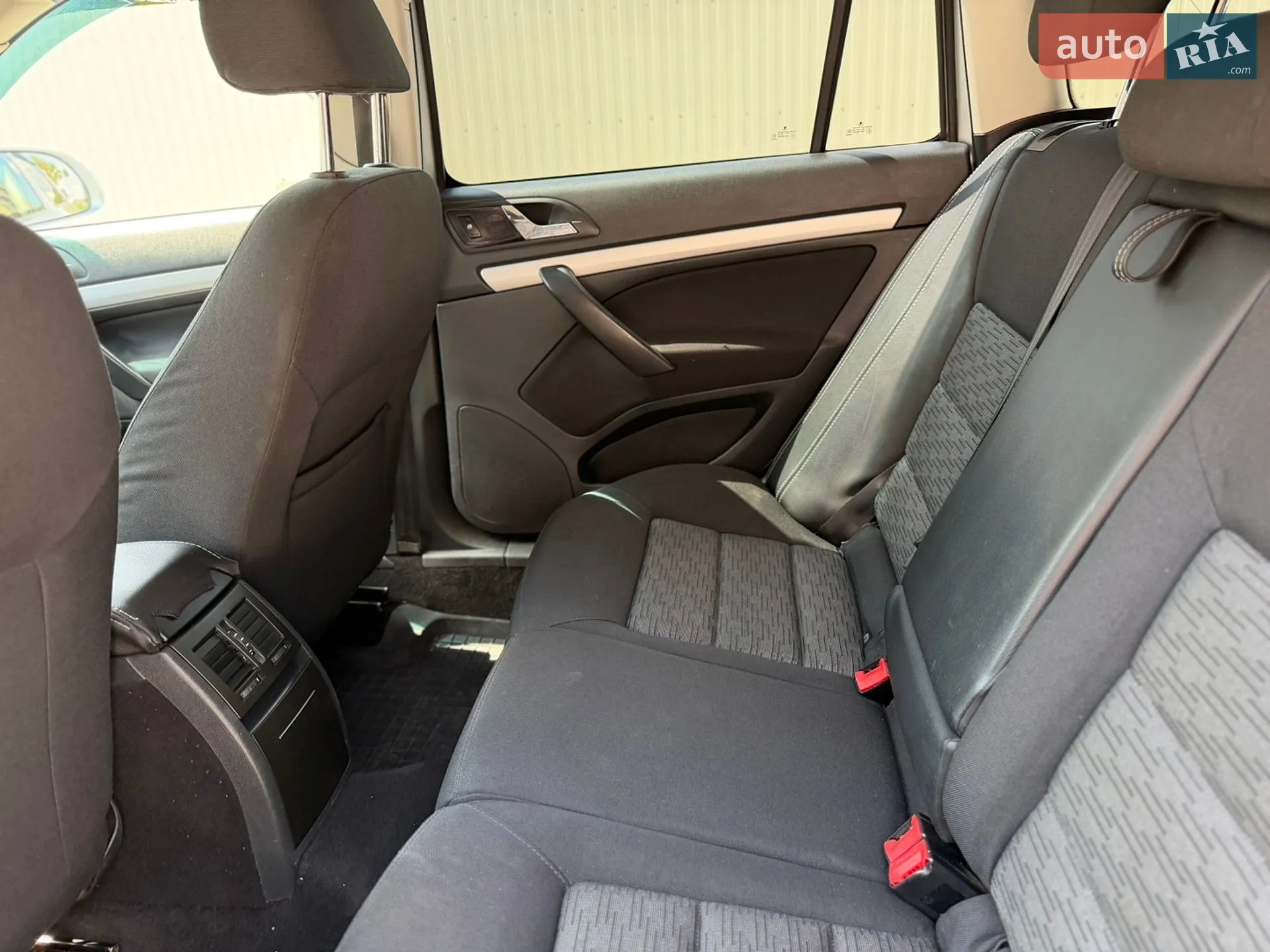 2011 Skoda Octavia - мініатюра 32