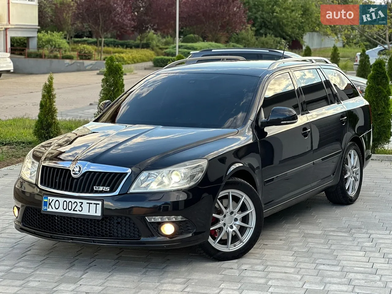 2010 Skoda Octavia - мініатюра 13