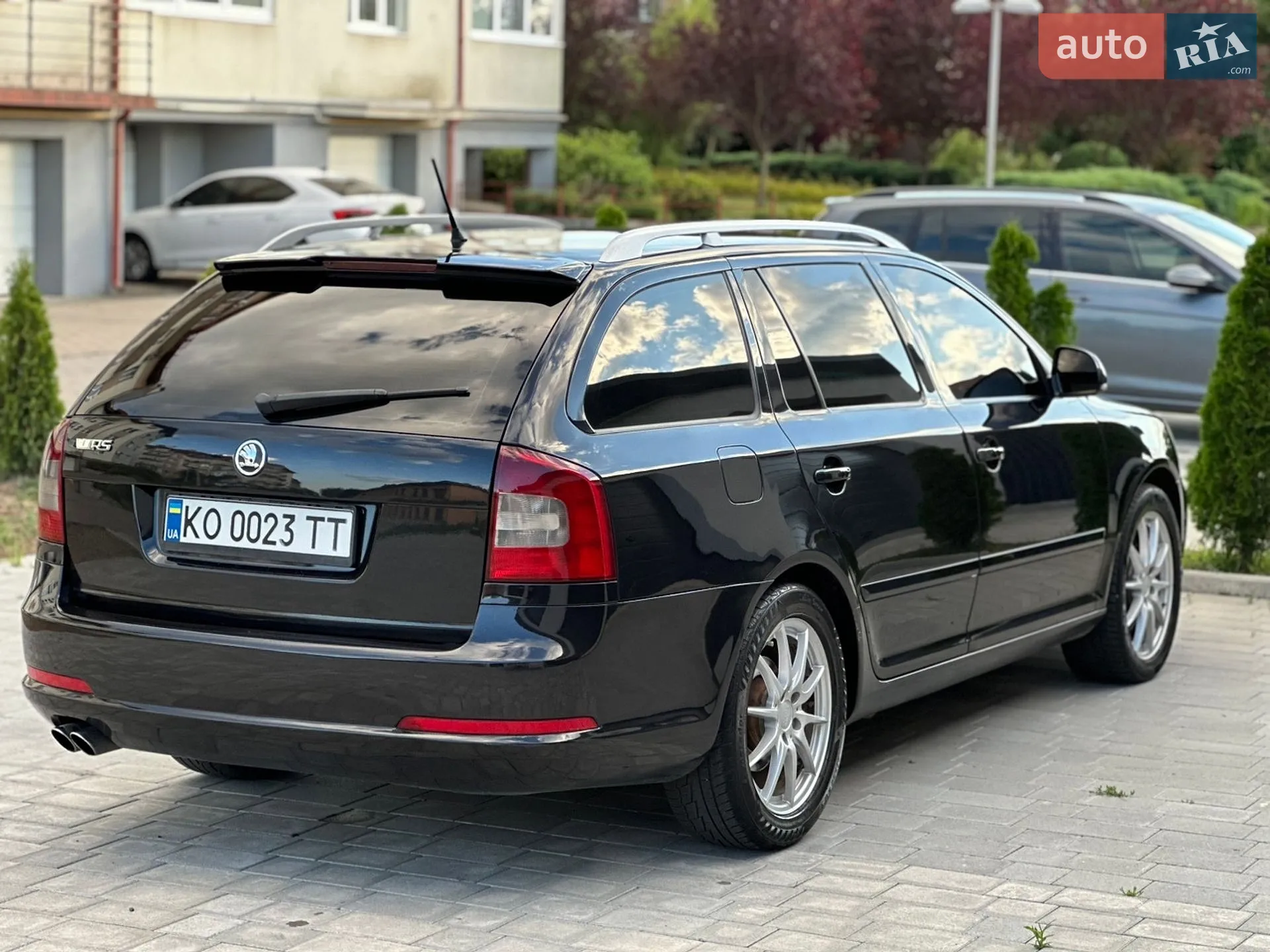 2010 Skoda Octavia - мініатюра 15