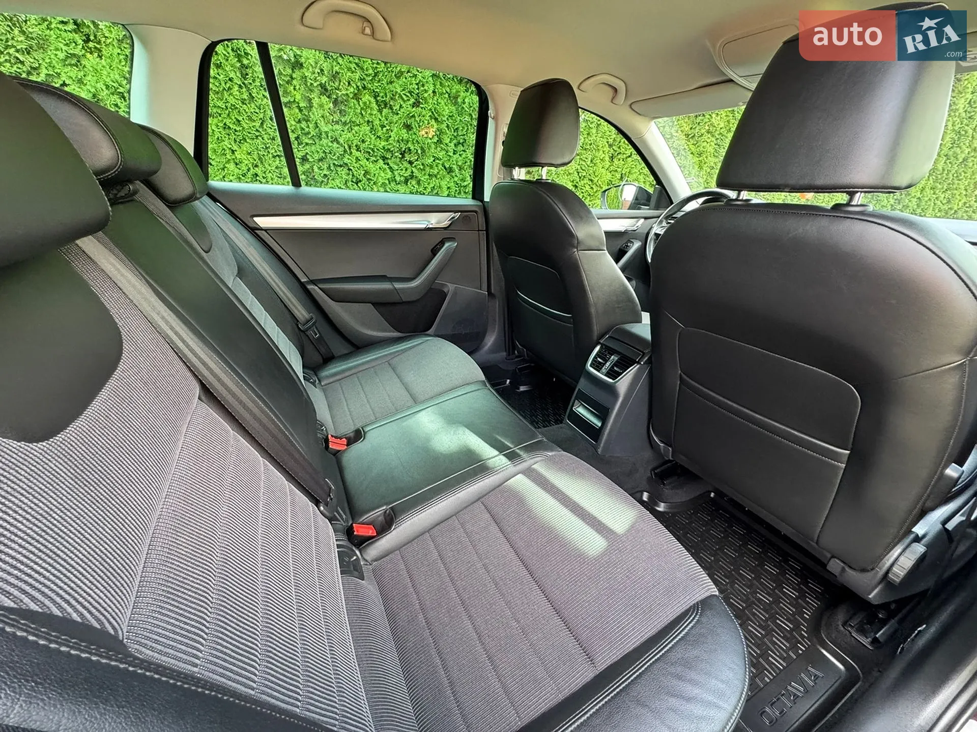 2015 Skoda Octavia - мініатюра 52