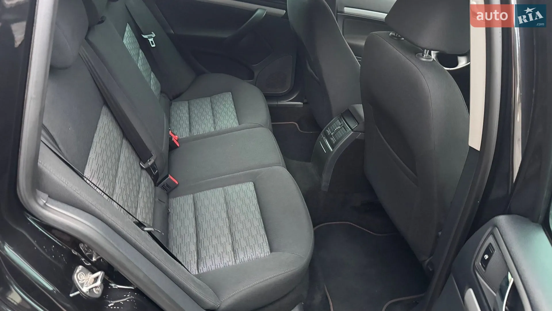 2013 Skoda Octavia - мініатюра 17