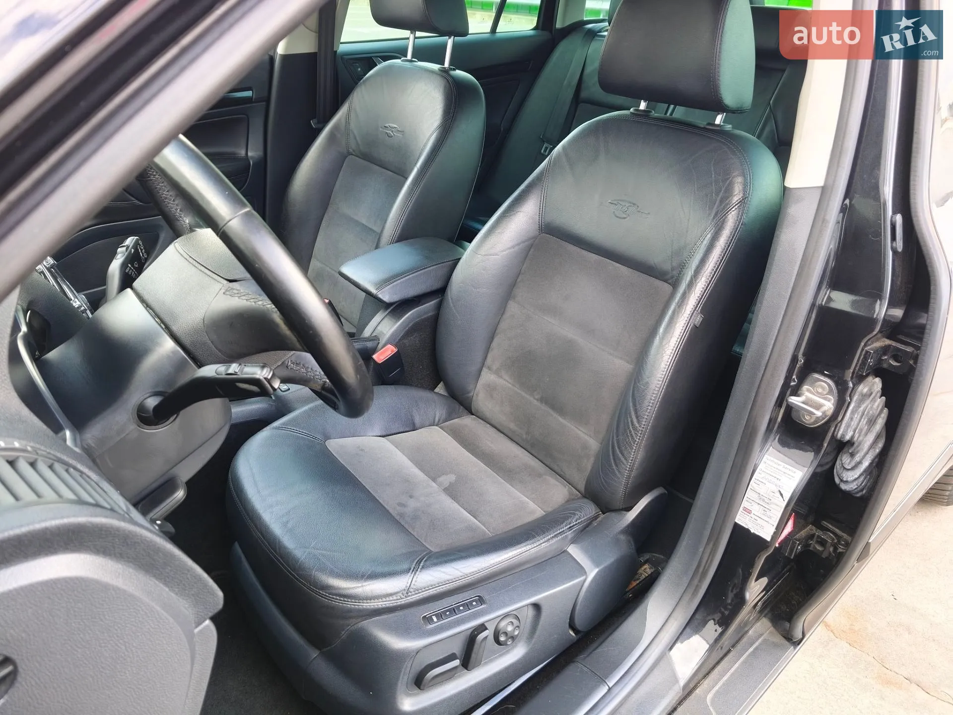 2010 Skoda Octavia - мініатюра 10