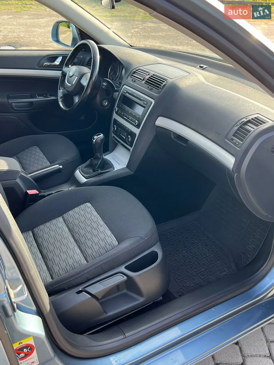 2011 Skoda Octavia - мініатюра 39