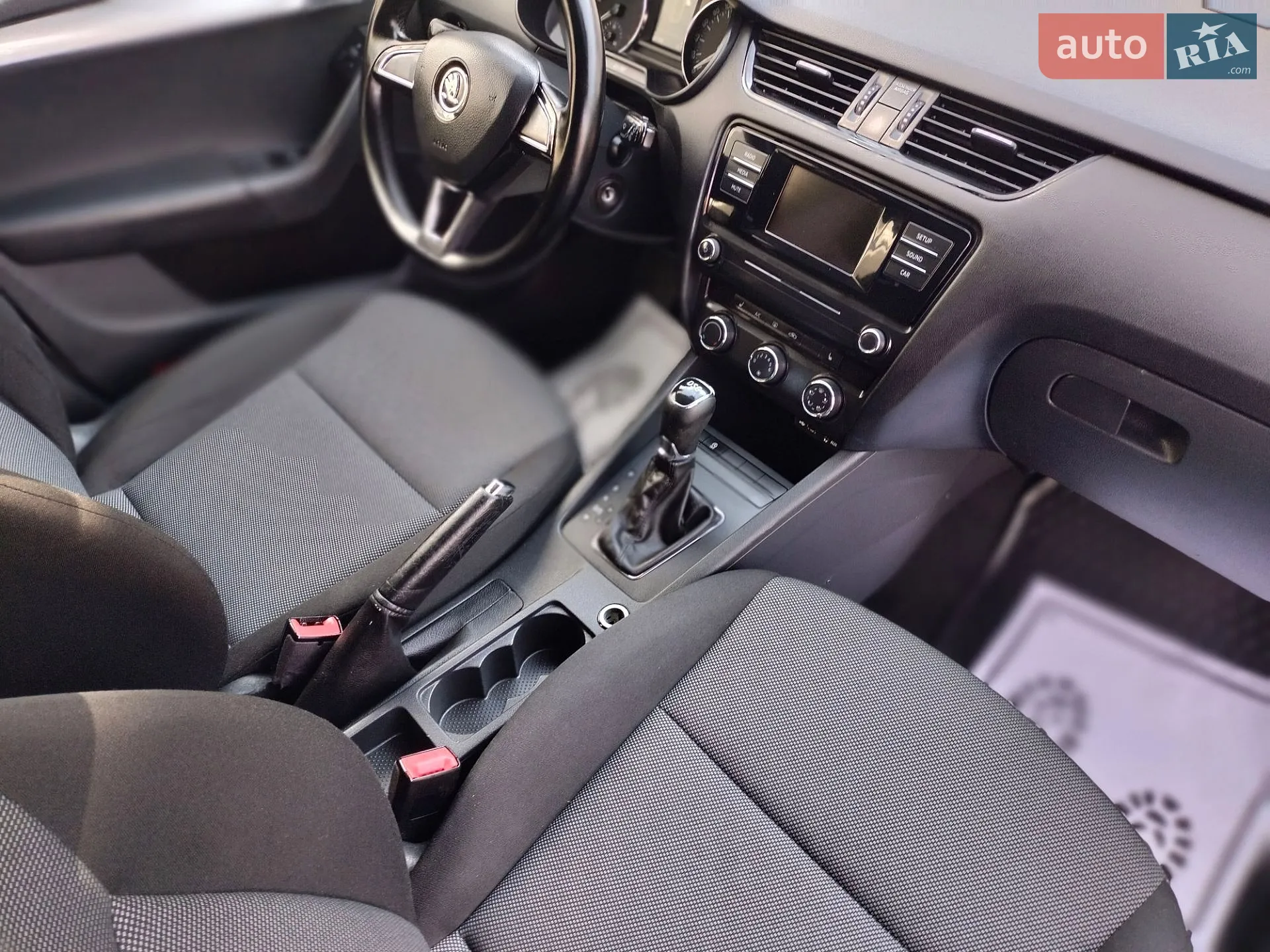 2016 Skoda Octavia - мініатюра 47