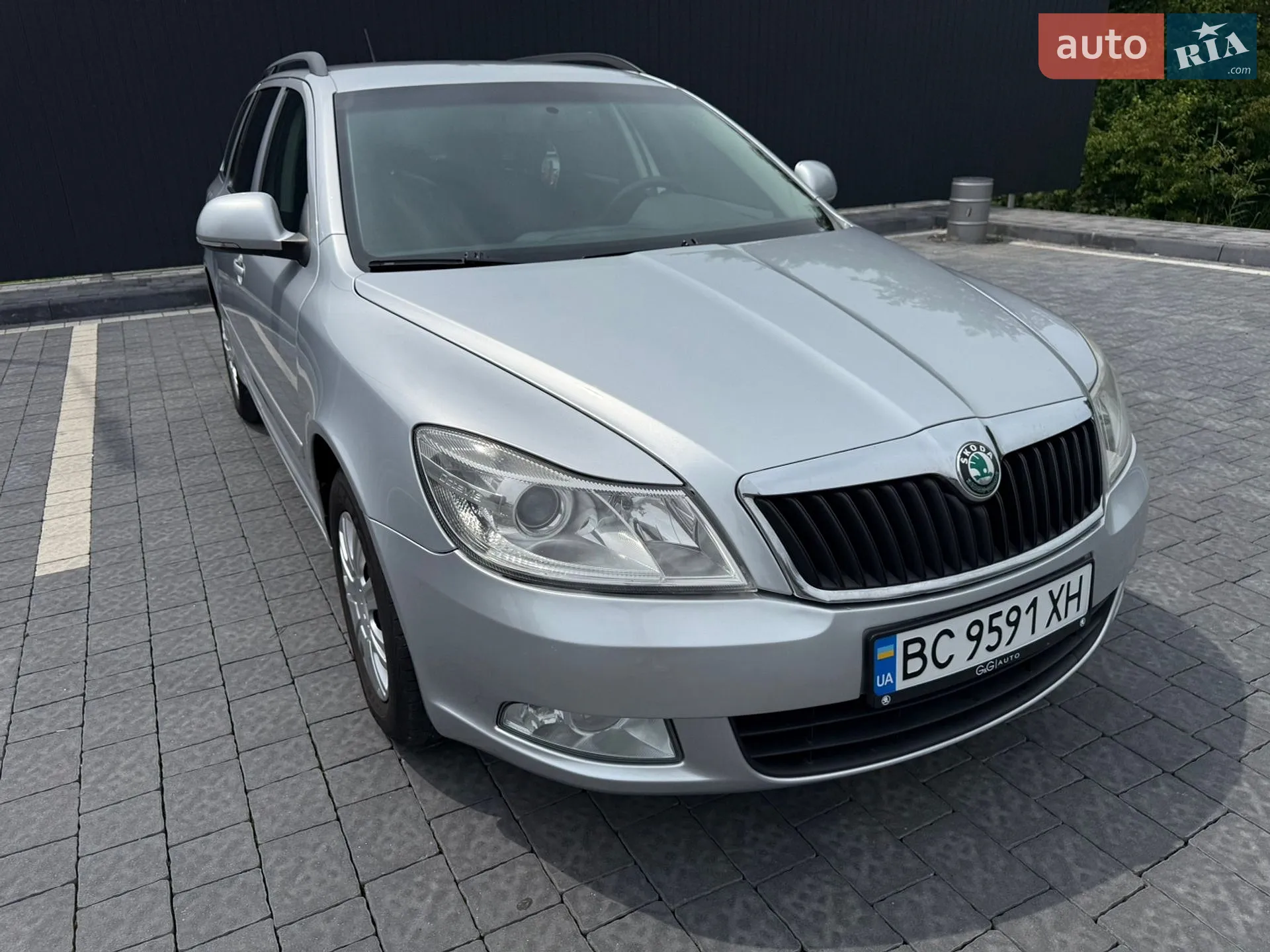 2011 Skoda Octavia - мініатюра 12