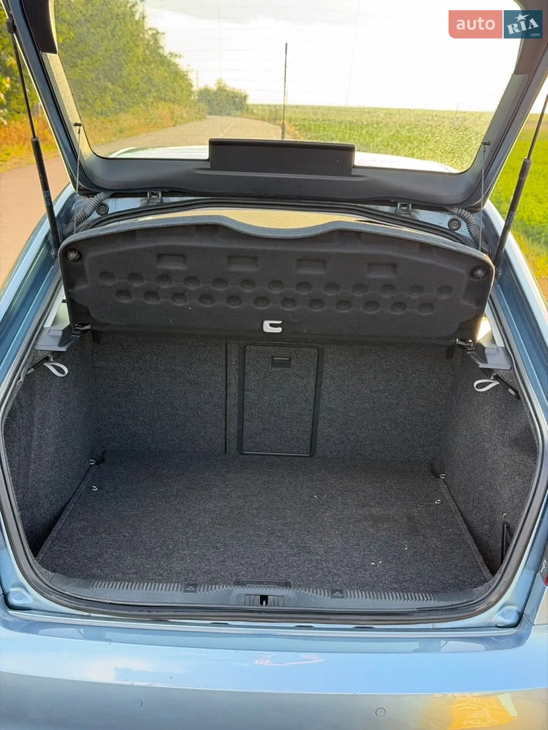 2010 Skoda Octavia - мініатюра 5